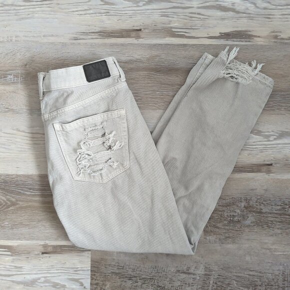 American Eagle Ripped Mom Jean - Picture 3 of 7